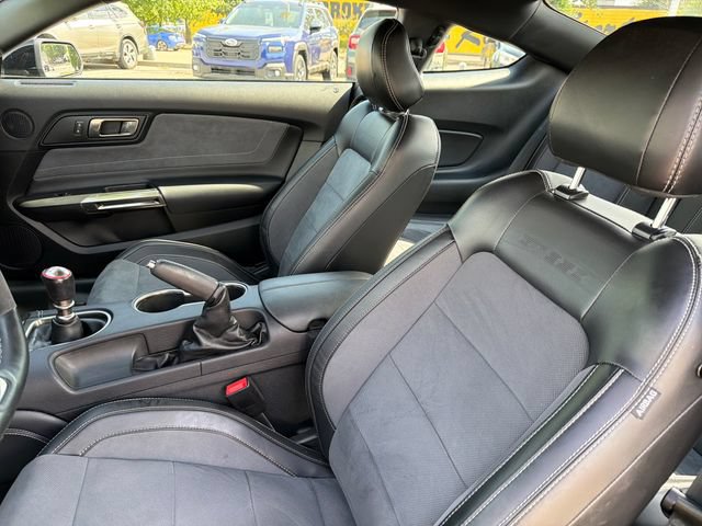 Used 2020 Ford Mustang Shelby GT350 w/ Technology Package RWD image 21