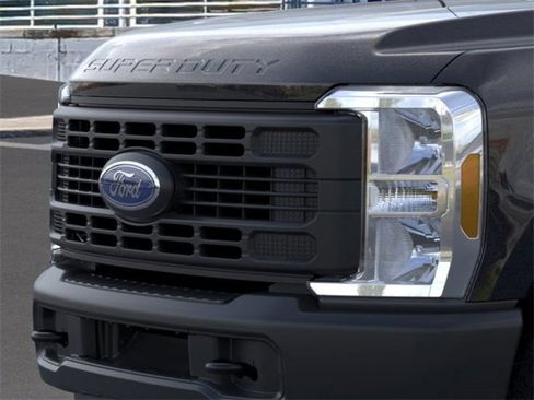 New 2026 Ford F350 XL image 17