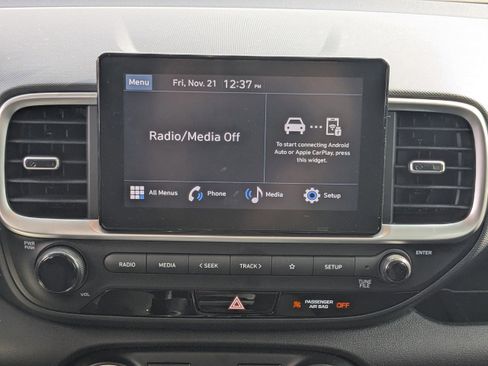 New 2026 Hyundai Venue SE FWD image 14
