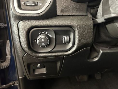 Used 2021 RAM 1500 Big Horn AWD/4WD image 19