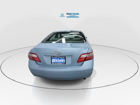 Used 2009 Toyota Camry LE FWD image 9