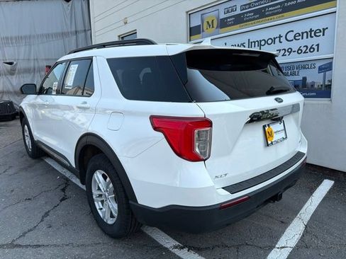 Used 2023 Ford Explorer XLT w/ Class IV Trailer Tow Package AWD/4WD image 3