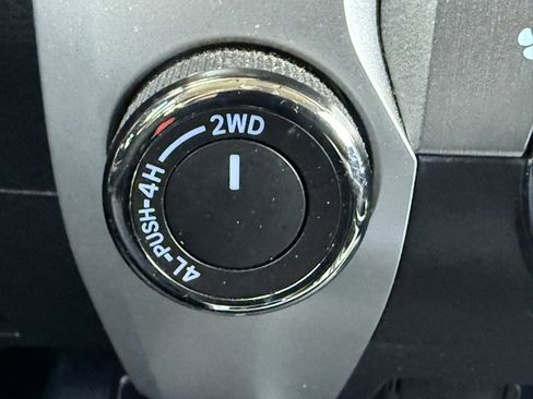 Used 2019 Toyota Tundra SR5 w/ SR5 Upgrade Package image 13