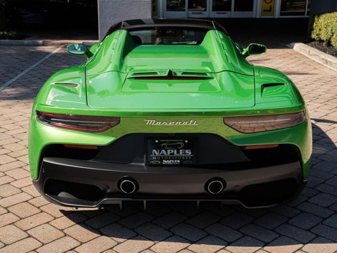 Used 2023 Maserati MC20 Spyder image 16