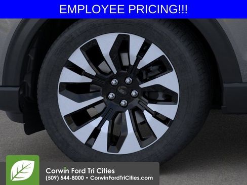 New 2026 Ford Explorer Platinum w/ LUX Leather Package AWD/4WD image 19