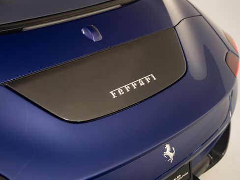 Certified 2025 Ferrari Roma Spider RWD image 14