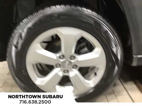 Used 2020 Jeep Compass Latitude w/ Cold Weather Group image 27