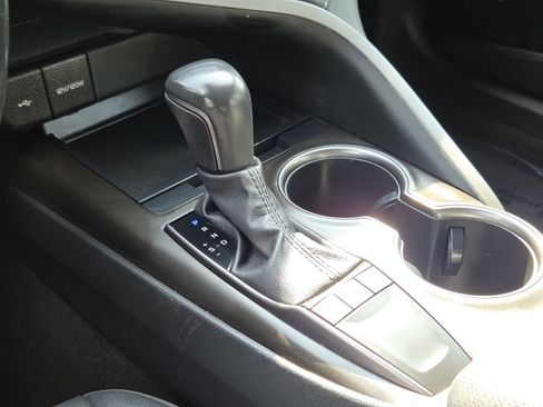 Used 2023 Toyota Camry SE FWD image 33