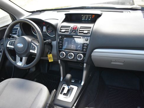 Used 2018 Subaru Forester 2.5i Premium w/ All-Weather Package image 28