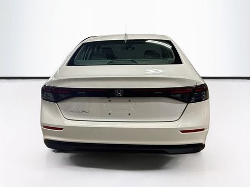 Used 2023 Honda Accord LX image 6