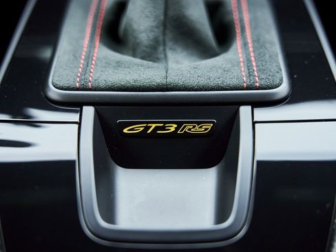 Used 2025 Porsche 911 GT3 RS w/ Weissach Package image 69