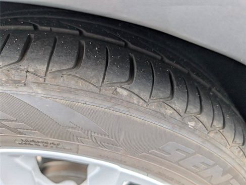 Used 2024 Chevrolet Malibu LT FWD image 10