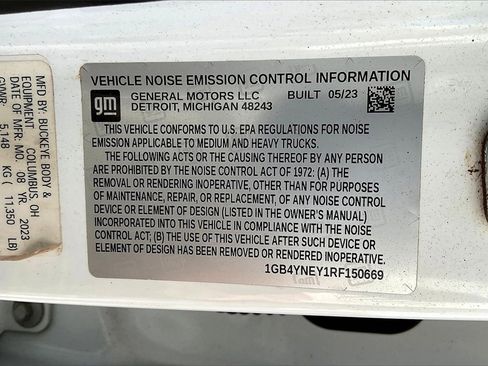 Used 2024 Chevrolet Silverado 2500 LT w/ Convenience Package image 35