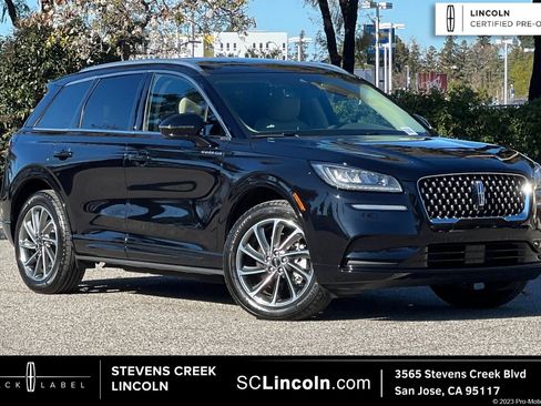 Certified 2022 Lincoln Corsair Grand Touring image 1