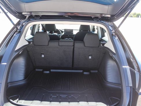 Certified 2025 Honda HR-V LX image 26