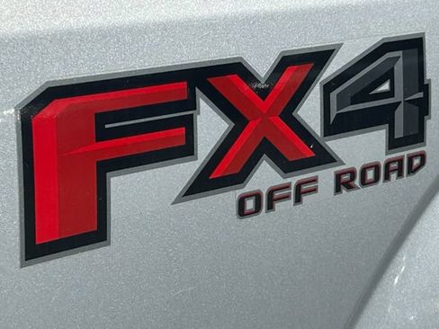 Used 2018 Ford F150 Lariat AWD/4WD image 4