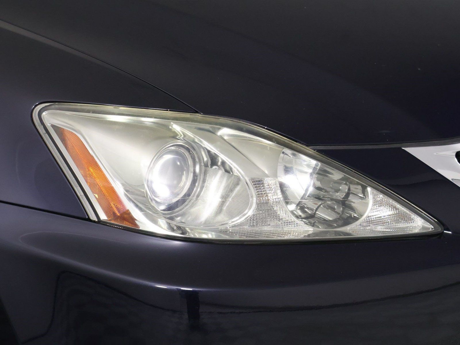 Used 2009 Lexus IS 250 w/ Premium Pkg RWD image 26