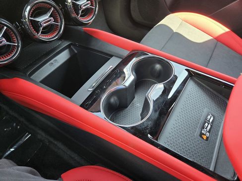 New 2025 Chevrolet Blazer EV RS AWD/4WD image 8