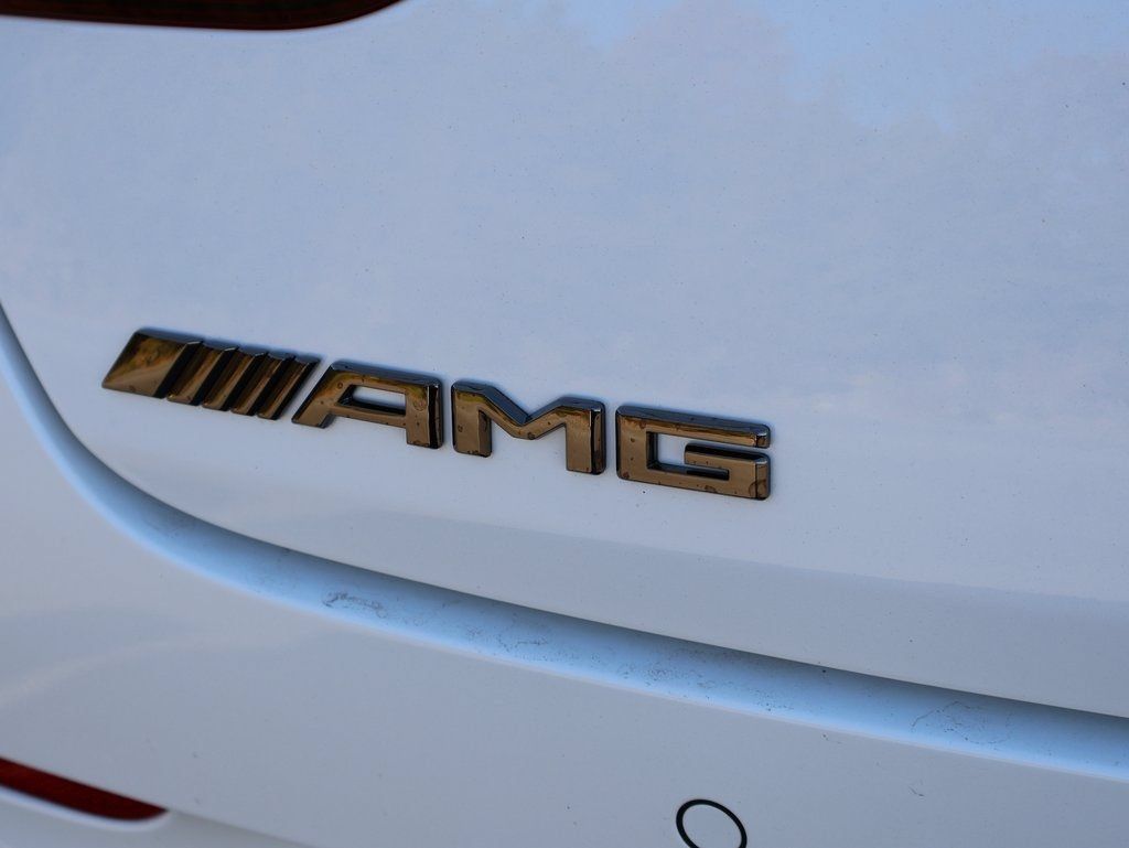 New 2026 Mercedes-Benz CLA 35 AMG 4MATIC image 9