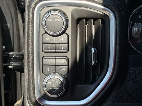 Used 2020 GMC Sierra 1500 SLT AWD/4WD image 27
