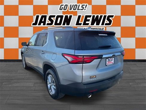 Used 2023 Chevrolet Traverse LT image 6