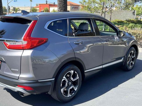 Used 2018 Honda CR-V Touring image 44