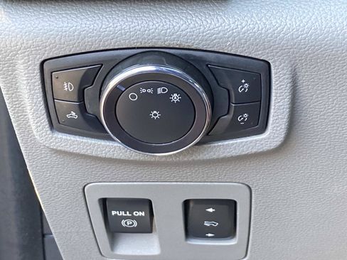 Used 2020 Ford F150 XLT w/ Equipment Group 302A Luxury AWD/4WD image 24