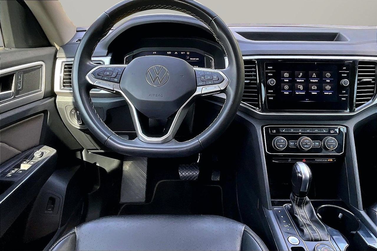 Used 2023 Volkswagen Atlas SE AWD/4WD image 10