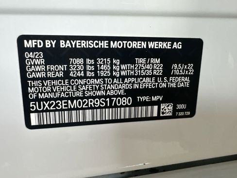 Used 2024 BMW X7 xDrive40i w/ Premium Package AWD/4WD image 29