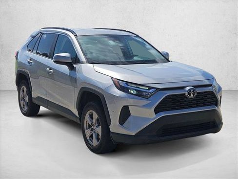 Used 2024 Toyota RAV4 XLE AWD/4WD image 3