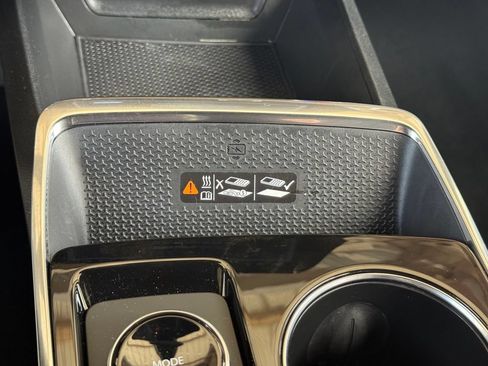 Certified 2026 Chevrolet Equinox ACTIV AWD/4WD image 17