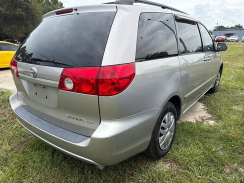 Used 2006 Toyota Sienna LE w/ LE Pkg 2 FWD image 4