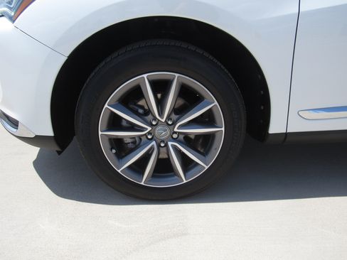 Used 2022 Acura RDX FWD w/ Technology Package image 4