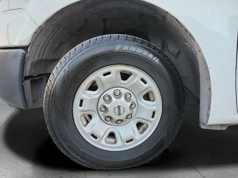 Used 2019 Nissan NV 2500 SV image 26