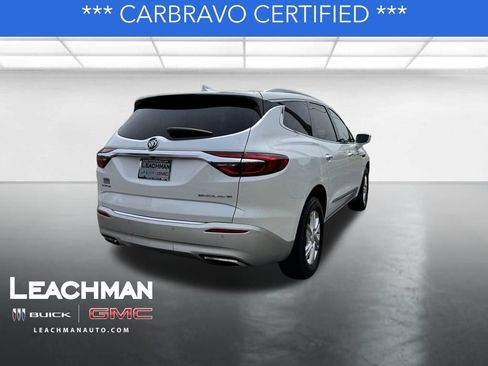 Used 2018 Buick Enclave Premium w/ Trailering Package FWD image 3