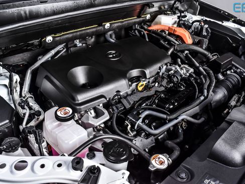 Used 2024 Toyota Venza Nightshade image 13