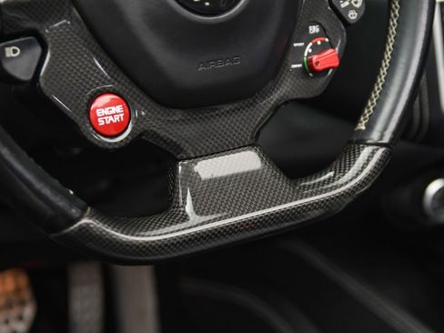 Used 2016 Ferrari California T image 40