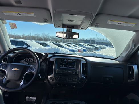 Used 2018 Chevrolet Silverado 1500 LT w/ All Star Edition image 29