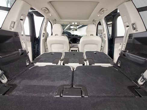 Certified 2023 Volvo XC90 B6 Plus AWD/4WD image 25