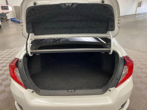Used 2020 Honda Civic Sport image 12