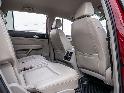 Used 2018 Volkswagen Atlas SE image 23