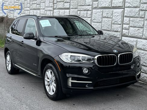 Used 2015 BMW X5 xDrive35i w/ Premium Package AWD/4WD image 2