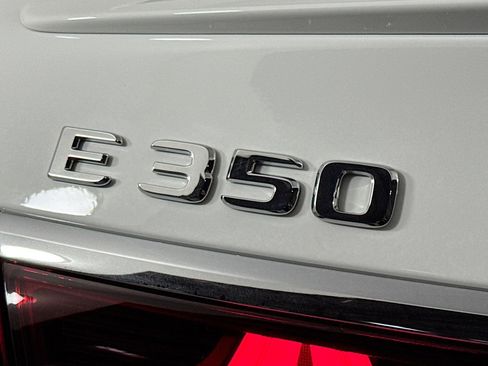 New 2026 Mercedes-Benz E 350 4MATIC Sedan image 8