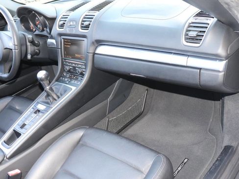 Used 2016 Porsche Boxster image 33
