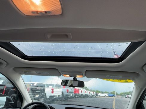 Used 2015 Honda CR-V EX-L image 12