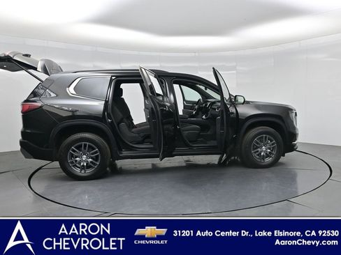Used 2025 GMC Acadia Elevation FWD image 3