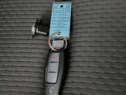 Used 2022 Mitsubishi Outlander ES image 36