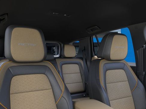 New 2026 Chevrolet Equinox ACTIV AWD/4WD image 24