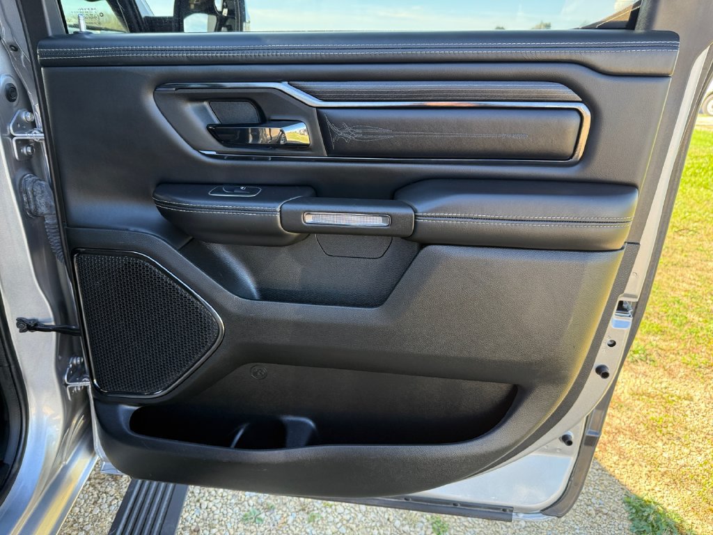 Used 2022 RAM 1500 Limited AWD/4WD image 37