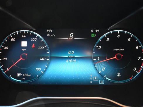 Used 2022 Mercedes-Benz GLC 300 4MATIC image 31